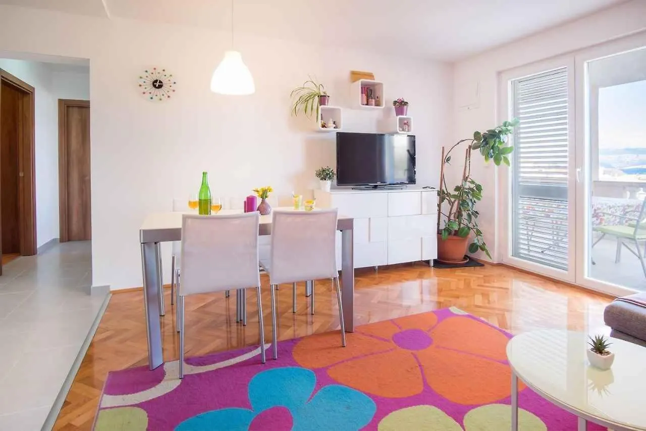 Apartments In Vrbnik/Insel Krk 36002 Vrbnik