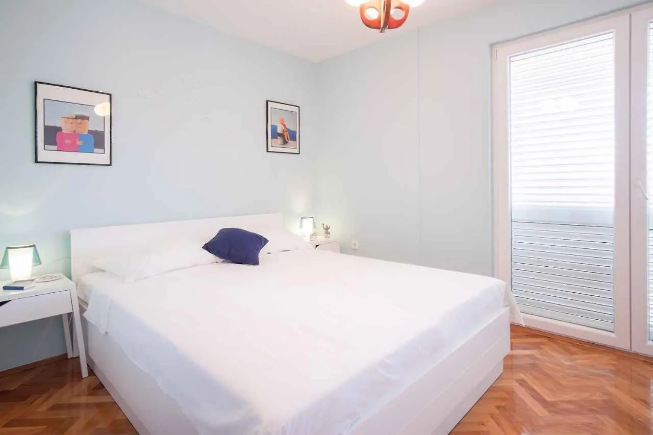 Apartments In Vrbnik/Insel Krk 36002 Croatia